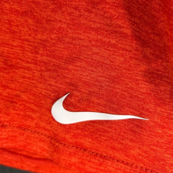 Nike Dri-Fit Red Orange Short Sleeve T Shirt Women’s Size Small Activewear Sport - Picture 3 of 7